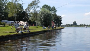 Exterior - Detached Chalet With Veranda Located in Friesland (Sumar)