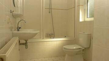 House | Bathroom