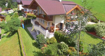 Apartment in Kleinarl Near Ski Amade