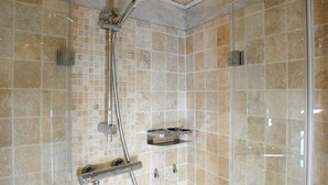 House | Bathroom - Charming Nest Cozy, Romantic, Very Comfortable, on a Square of Torgny (Rouvroy)