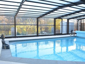 Maison | Piscine | Piscine intérieure, piscine extérieure