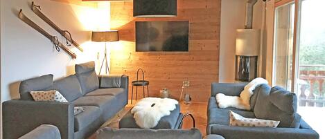 Chalet | Living area