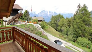 Unclassified image, 2 of 31, button - A new Chalet, on the Edge of La Tzoumaz (Riddes)