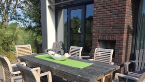 Balcony - Beautiful new Villa With Sauna Surrounded by Dune Reserve Near the sea (Egmond aan den Hoef)