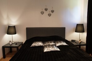 Ferienhaus | 4 Schlafzimmer, individuell eingerichtet, Bügeleisen/Bügelbrett