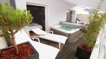 Apartment | Balcony