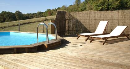 Spacious Holiday Home in Alvignac With Swimming Pool
