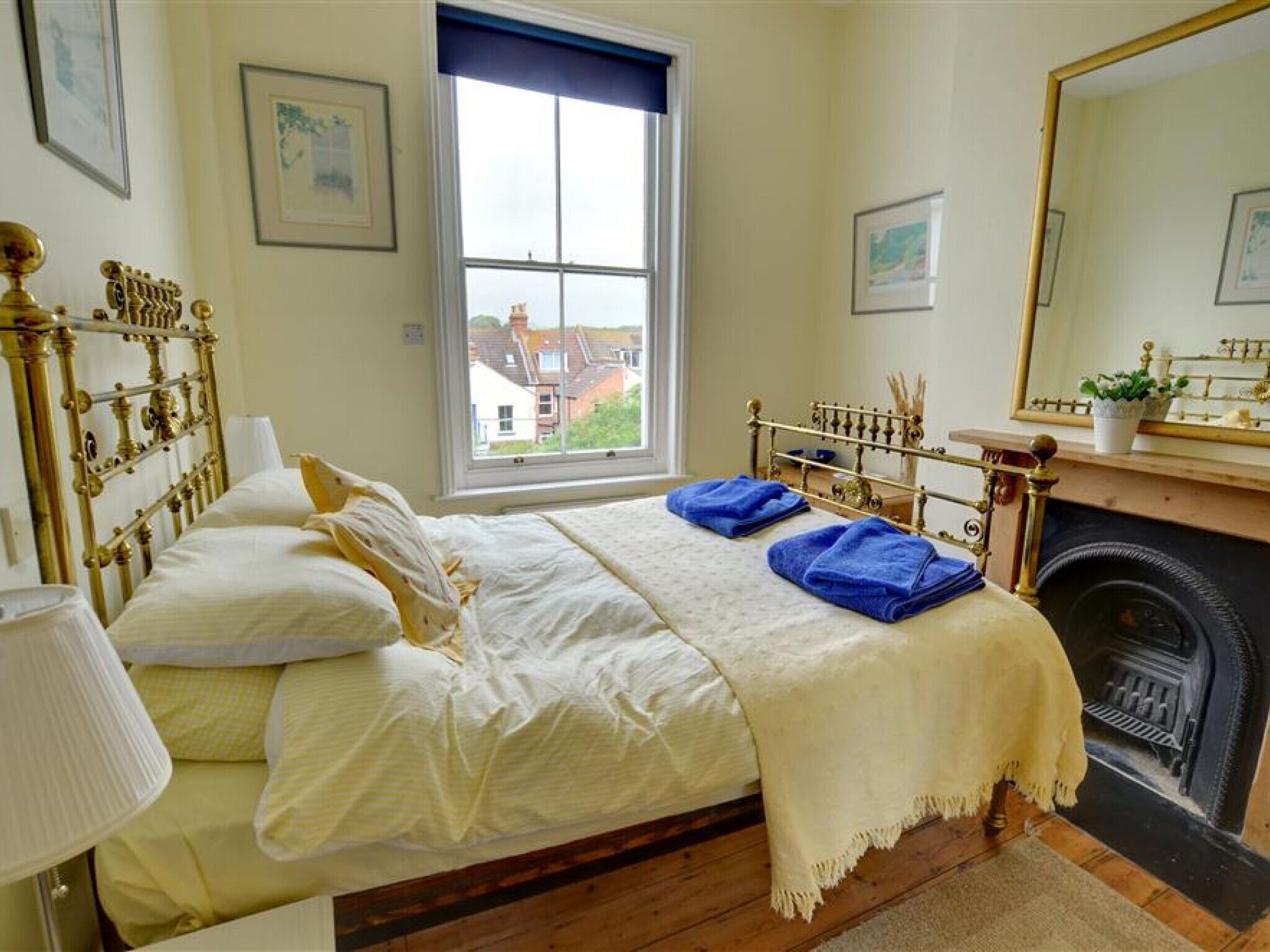 4 bedrooms, individually furnished, bed sheets