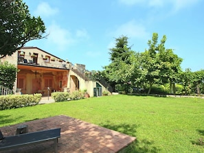 Apartment | Exterior - Spacious Mansion in Parghelia near Sea (Parghelia)