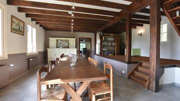 House | Dining