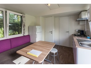 Mobile Home | Living room