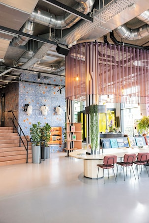 Bar en el lobby