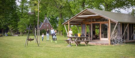 Tent | Exterior
