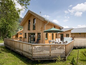 Chalet | Exterior - Attractive Chalet With Whirlpool (Sankt Georgen am Kreischberg)