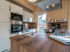 Chalet | Private kitchen | Highchair - Attractive Chalet With Whirlpool (Sankt Georgen am Kreischberg)