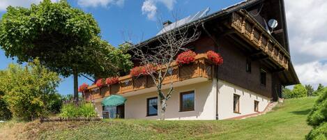 Apartment | Exterior