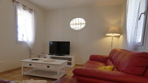 Villa | Living room - Villa With Private Pool and Panoramic View (Saint-Paul-Trois-Chateaux)