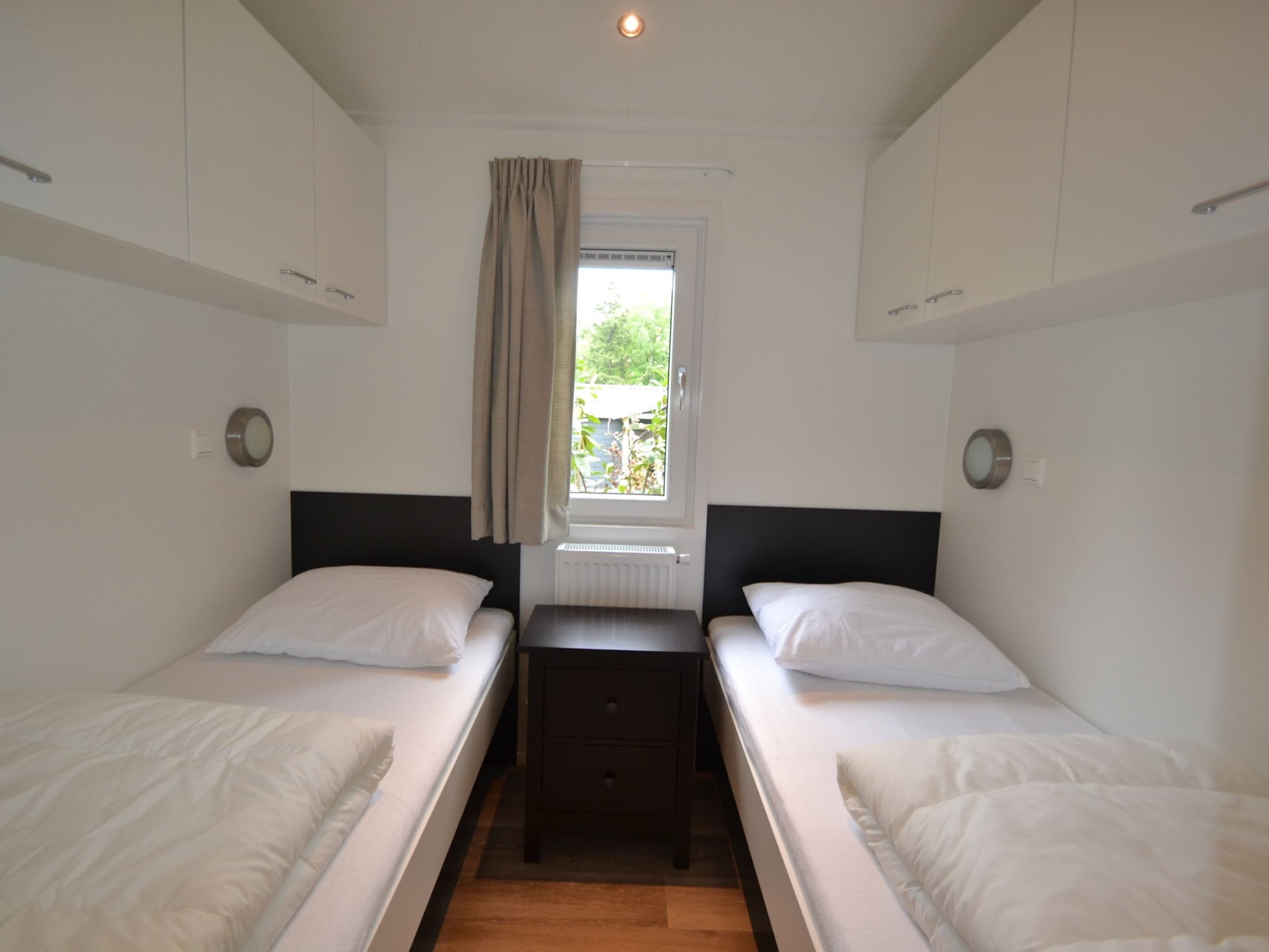 House | 2 bedrooms, individually furnished, bed sheets