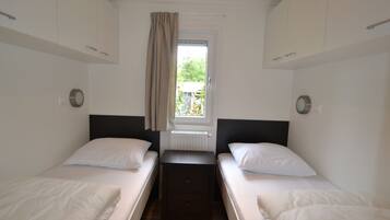 House | 2 bedrooms, individually furnished, bed sheets