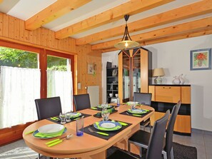 Dining - Gorgeous Holiday Home in Riddes With Terrace (Riddes)
