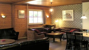 DVD player - Cozy Holiday Home in Luyksgestel With Garden (Luyksgestel)