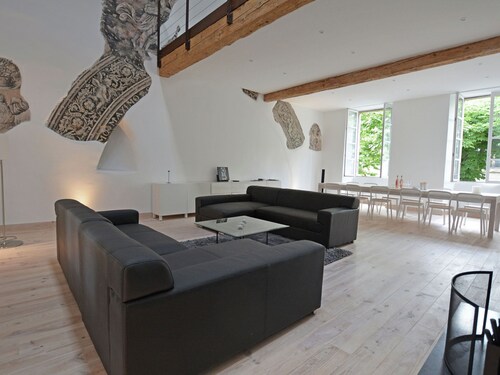 Quaint Holiday Home in Chalabre With Swimming Pool