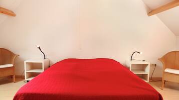 House | 3 bedrooms, individually furnished