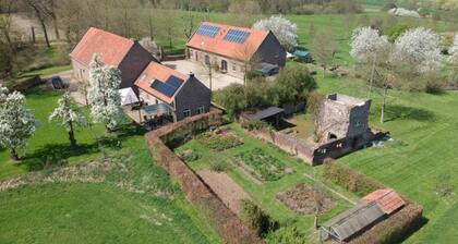 Coachman's House Near Roermond With Garden