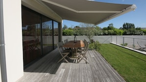 Unclassified image, 2 of 35, button - Luxurious Villa With Private Pool in Loctudy France (Loctudy)