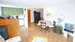 Unclassified image, 3 of 8, button - Luxurious Apartment in Wirzweli Near Forest (Dallenwil)