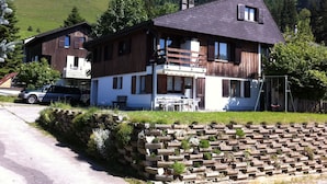Unclassified image, 2 of 8, button - Luxurious Apartment in Wirzweli Near Forest (Dallenwil)