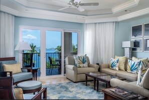 Smart-TV, DVD-Player, Tischfußball, Tischtennisplatte