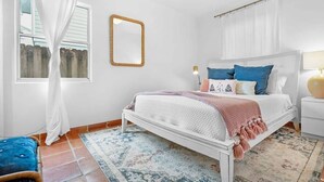 Unclassified image, 2 of 36, button - Walk to Downtown St. Augustine, Boho Chic Bungalow (St. Augustine)