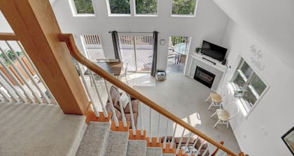 The Hideaway -Raystown Lake Vacation Rentals, Aunt Susie's