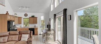 The Hideaway -Raystown Lake Vacation Rentals, Aunt Susie's