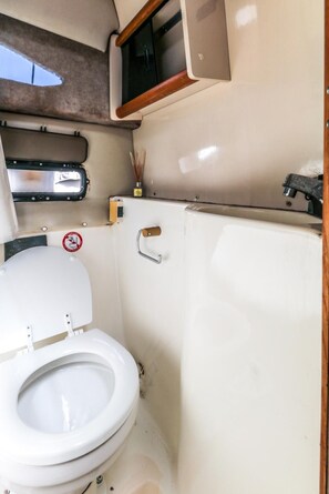 Apartment, 2 Double Beds (Puerto Rico's Yacht Xperience) | Bathroom - Puerto Rico's Yacht Xperience (Mogan)