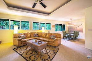 House, Multiple Beds, Mountain View (Kauai Tree House) | Living room | 40-inch flat-screen TV with cable channels, TV, DVD player