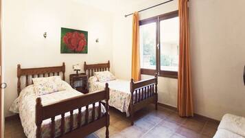 3 camere, ferro/asse da stiro, lenzuola