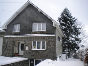 House | Exterior - Apartment in Liege With Sauna & Hot Tub (Buetgenbach)