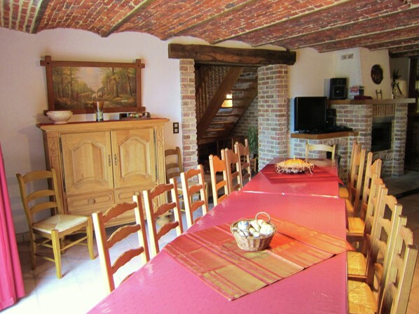 House | Dining