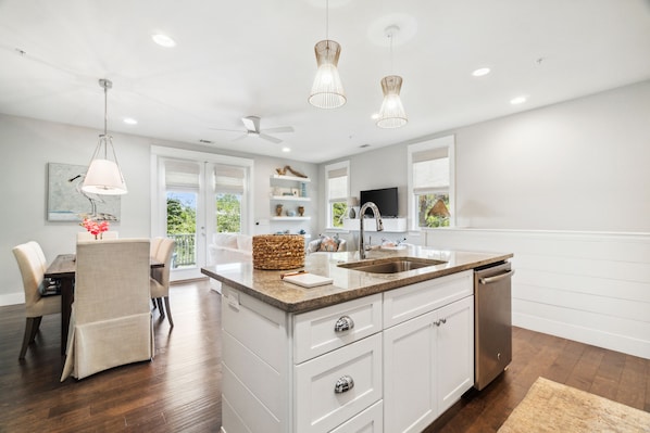 Townhome, 3 Bedrooms | Private kitchen | Full-size fridge, microwave, oven, stovetop - 30A Townhomes at Seagrove By Panhandle Getaways (Santa Rosa Beach)