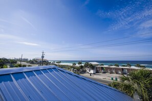 إطلالة على البحر/الشاطئ