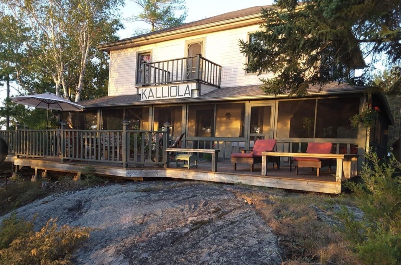 Kalliola - Front Deck