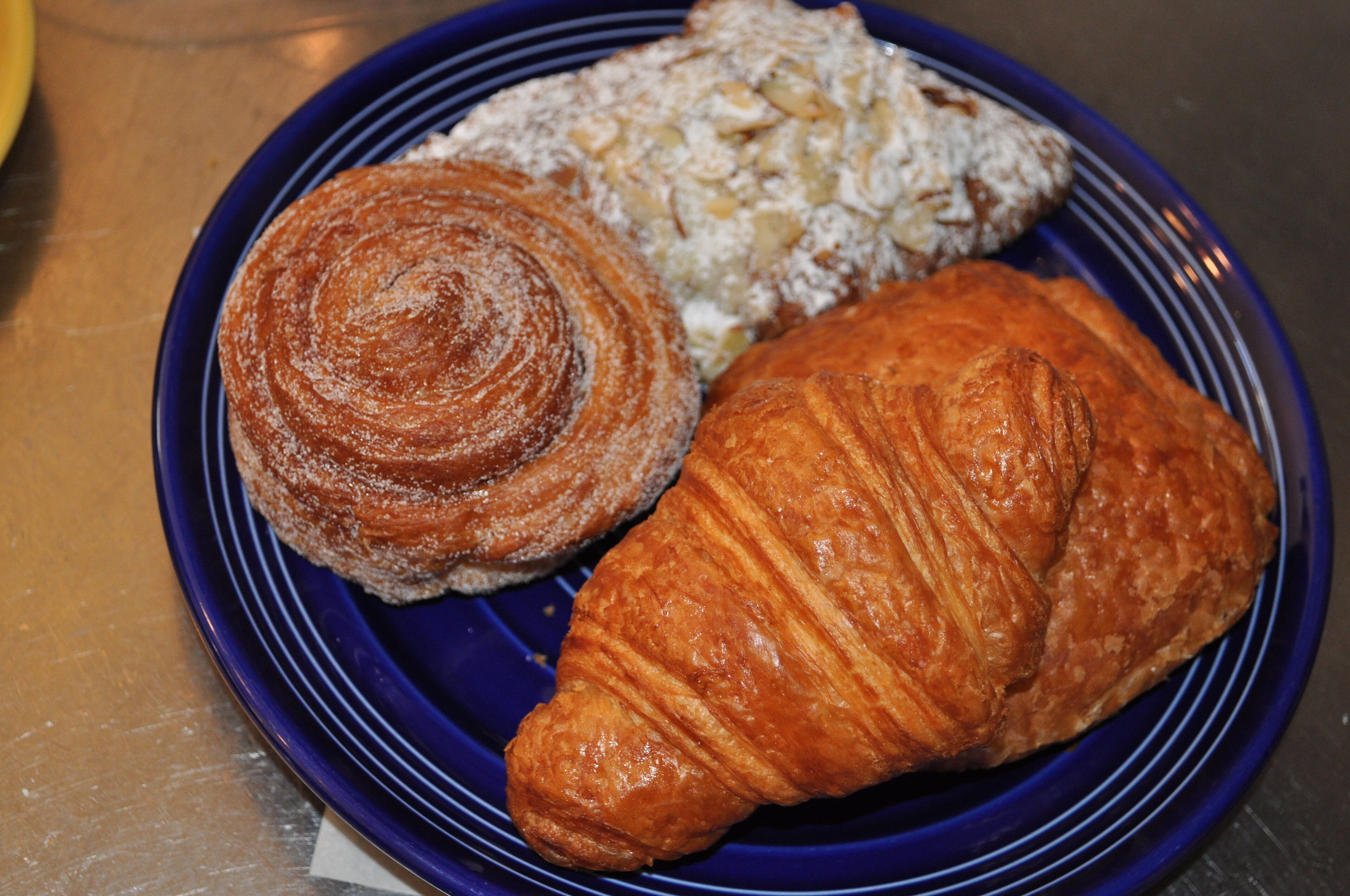 daily full breakfast (usd 22 per person)