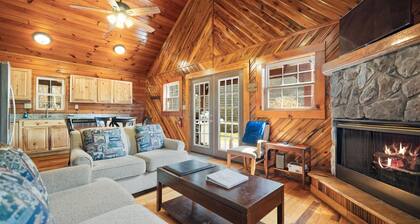 Newly renovated, secluded cabin, Unique Stone Work in Front Yard