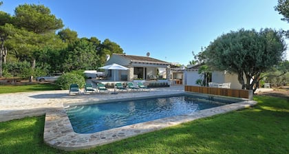 2 Casas Juntas Increíbles Vistas, 2 Piscinas, Gran Barbacoa, Wifi, Smart tv, sat
