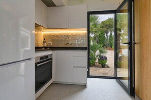 Fridge, microwave, oven, stovetop - 2 Casas Juntas Increíbles Vistas, 2 Piscinas, Gran Barbacoa, Wifi, Smart tv, sat (Xabia/Javea)
