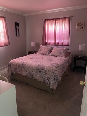 3 Schlafzimmer, kostenloses WLAN, Bettwäsche