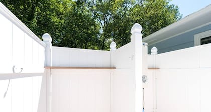 Fully stocked vacation home with large private yard, decks and BBQ gas grill