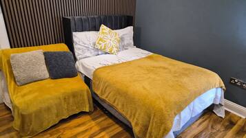 Strykejern/-brett, wi-fi (inkludert) og sengetøy